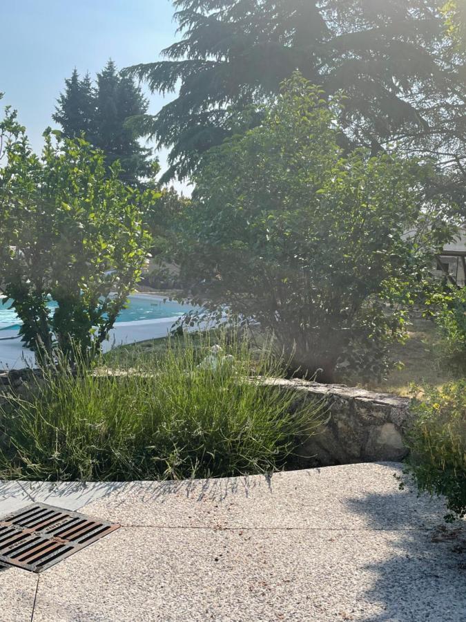 Villa Camille Céreste Dış mekan fotoğraf